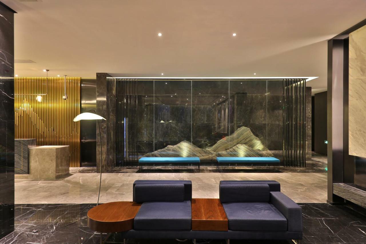 Orange Hotel Shanghai Pudong Airport Екстериор снимка