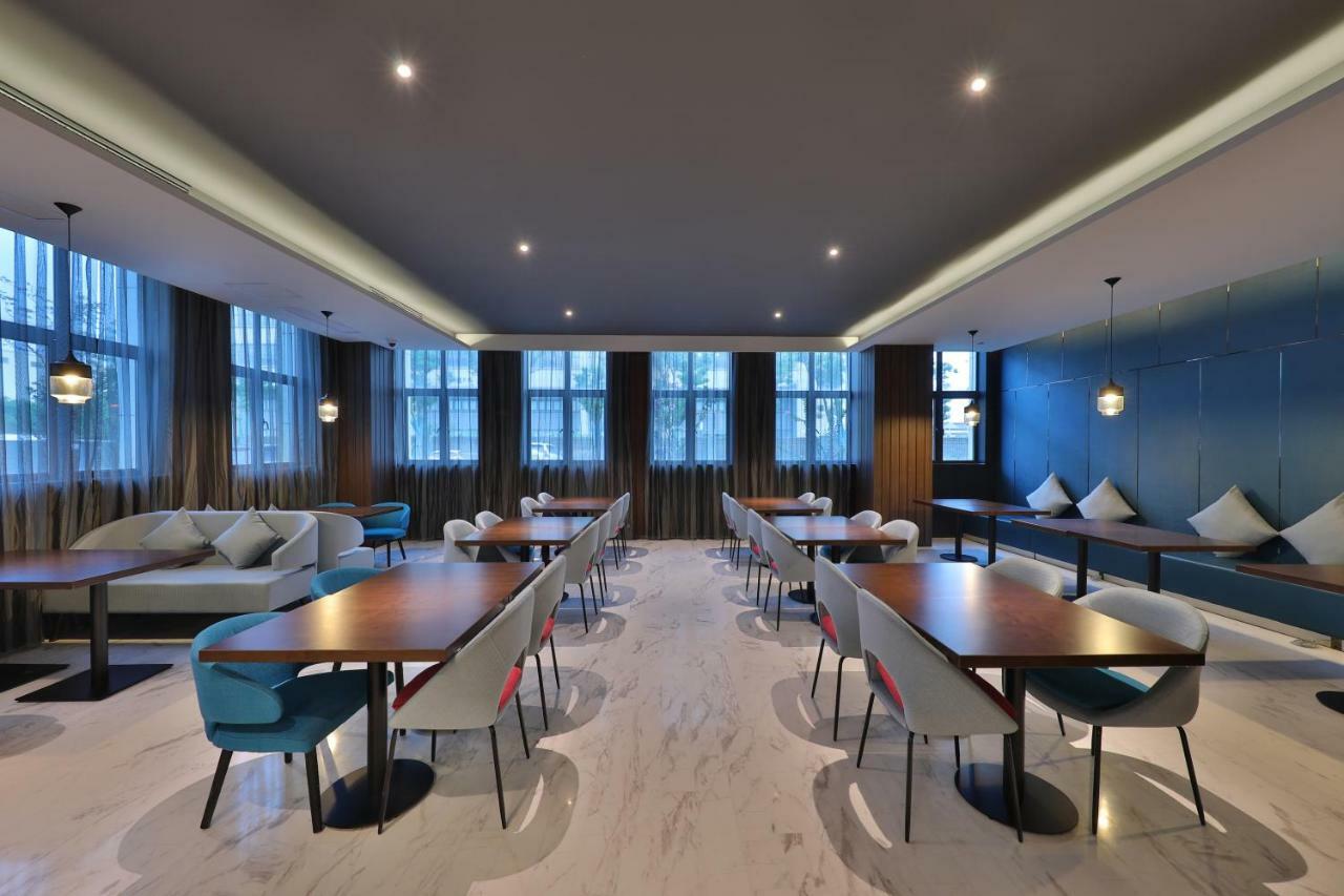 Orange Hotel Shanghai Pudong Airport Екстериор снимка