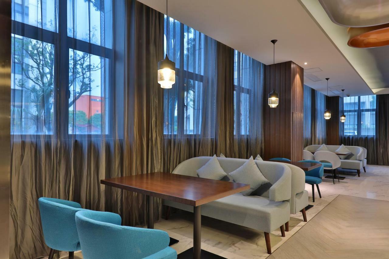 Orange Hotel Shanghai Pudong Airport Екстериор снимка