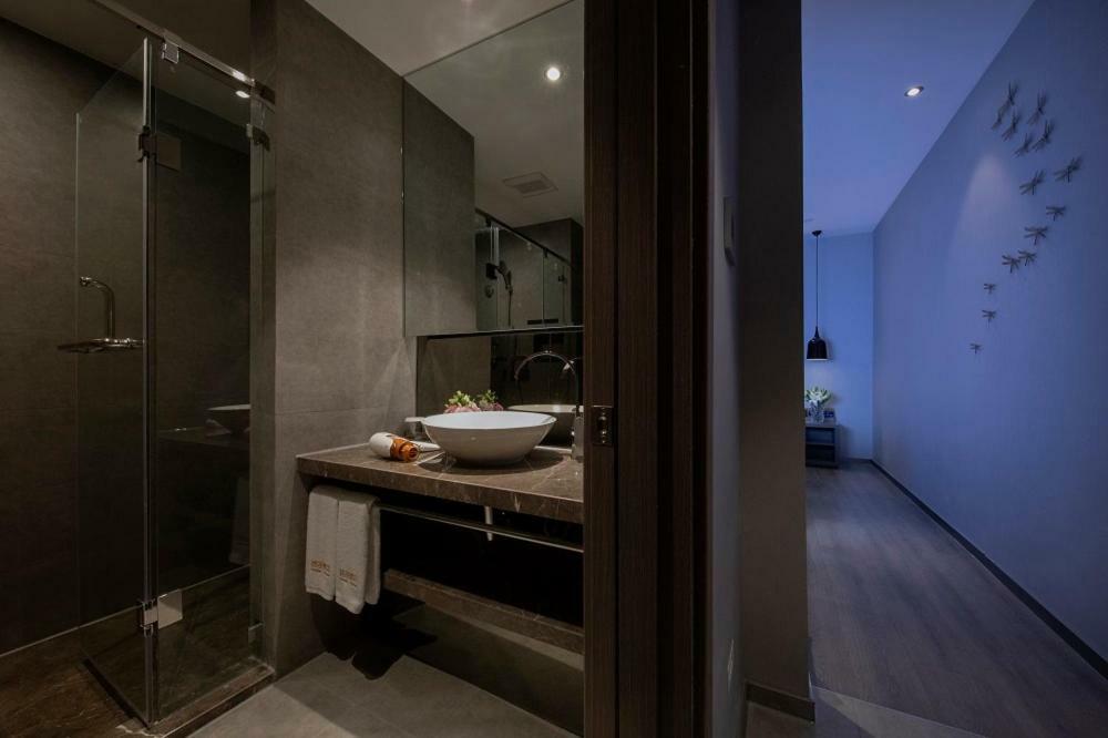 Orange Hotel Shanghai Pudong Airport Екстериор снимка